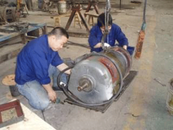 西瑪電機(jī)給專業(yè)電機(jī)修理工人一些小建議。